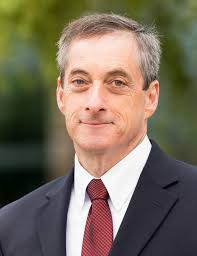 Improving Airport Curbside and Roadway Operations