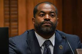 Judge upholds two ethics violations against Nick Mosby, but rules Council  President didn't take money from controlled donors