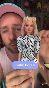 Mira esta #barbie #barbieextra numero 3 repintada por @Jose Francisco  Cerezo Roldán #barbiecollector #barbiecollection #barbieworld #barbiemovie  #dollcollector #dollcollection #barbiefashionistas ...