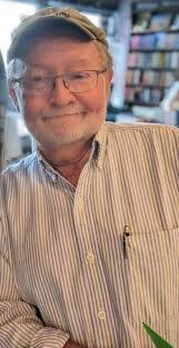 Ellen Gama's Instagram, Twitter & Facebook