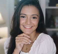 Read amanda manopo from the story biodata artis indonesia by 12345678keke (arek elek) with 647 reads. Biodata Amanda Rawles Profil Lengkap Agama 1001 Fakta Dan Foto Seleb Squad