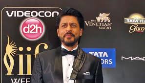 Shah rukh khan meninggal dunia mp3 & mp4. Irrfan Khan Meninggal Shah Rukh Khan Aku Akan Merindukanmu Seleb Tempo Co