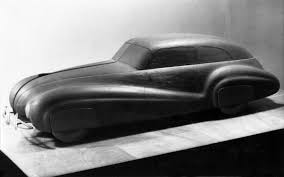 Pe celalalt sens nu este linie si nu mai este nevoie de o intoarcere. 80 De Ani De La Victoria Bmw 328 La Mille Miglia 8 Decenii De Povesti