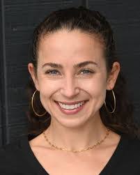 Diane Dolata's Instagram, Twitter & Facebook