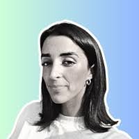 Deena Callahan's Instagram, Twitter & Facebook