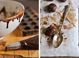 Il Y A 3 4 Ans J Ai Commence A Faire Mes Chocolats Maison Au Debut C Etait De Simples Mendiants Realise Avec Du C Chocolat Maison Faire Du Chocolat Chocolat