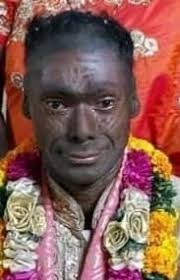 Ragbrai participant giving hugs