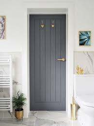 Sliding doors, wooden barn doors, glass doors etc are the most widely preferred door options for bathrooms. 30 Best Bathroom Door Ideas 2020 For Your Bathroom Dovenda Modern Bathroom Door Simple Bathroom Decor Bathroom Design