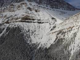 The national weather service said a winter storm warning was in effect until 4 a.m. Avalanche Warnings Issued For Western Alberta And Eastern B C 660 News