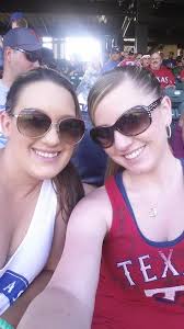 Kelli Calhoun (@Kellijocalhoun)