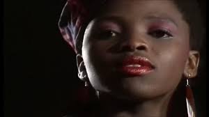 I apologize for having old-school tendencies...💔 😭.. this kind of music  🎶 has already had a profound influence