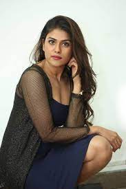 Fans trend facebook twitter pintrest. Naira Shah Stills At E Ee Movie Interview Indian Girls Villa Celebs Beauty Fashion And Entertainment