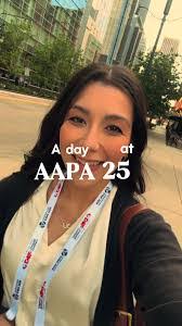 Leila Ramos's Instagram, Twitter & Facebook