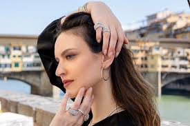 Goldsmiths in Tuscany. Bracelets, Earrings, Necklaces and Rings