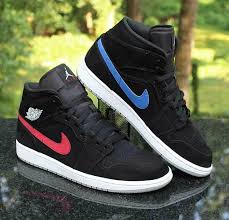 Nike Air Jordan 1 Retro Mid Men S Size 10 Multicolor Swoosh Black 554724 065 Jordan Basketballshoes Air Jordans Retro Nike Nike Air