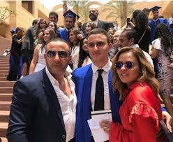 جناحا السعودية والبحرين في مهرجان الشيخ زايد.تجسيد للموروث الثقافي ومشاهد حية من البلدين. Ø·Ù„Ø§Ù‚ Ø£Ø­Ù…Ø¯ Ø§Ù„Ø³Ù‚Ø§ ÙˆØ²ÙˆØ¬ØªÙ‡ Ø±Ø³Ù…ÙŠØ§ Ø¨Ø¹Ø¯ Ø²ÙˆØ§Ø¬ 20 Ø¹Ø§Ù…Ø§ Ø¯Ù†ÙŠØ§ Ø§Ù„ÙˆØ·Ù†