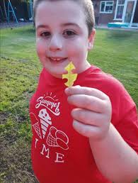 Toby learnt a little about the leaf-cutter bees in his garden. He is  frightened of bees so well done to him for getting so close! He learnt that  the female bees lay