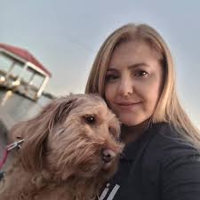 Lilly the golden doodle- Journey of a therapy dog.