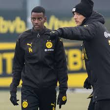 Isak scored twice and assisted another. Borussia Dortmund Keine Spielberechtigung Fur Alexander Isak Bvb 09