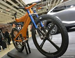 These include 3 sedan, 2 mpv, 2 suv and 1 hatchback. Tokyo 2013 Lexus Nxb Concept New Two Wheel Take Paultan Org