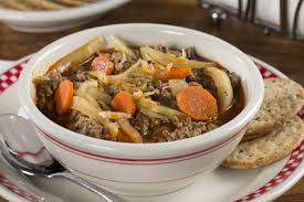 In this healthy ground beef recipe, bell peppers are stuffed with ground beef, rice, mushrooms, corn, plenty of herbs, and some cheese a crock pot or other slow cooker is a great way to cut down on prep time, making them a staple for easy ground beef recipes. Recipes With Ground Beef Everydaydiabeticrecipes Com