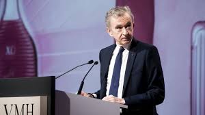 Lvmh's top competitors include kering, richemont and farfetch. Statt Parfum Lvmh Stellt Desinfektions Gel Her