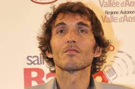 Subito dopo la nascita della bambina, i due hanno divorziato. Cruciani Pungolato Su Selvaggia Lucarelli E Sulla Moglie Di Jovanotti