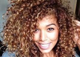 ازيكم يا بنات و ولاد. Ø´Ø¹Ø± ÙƒÙŠØ±Ù„ÙŠ Ø§Ø³ØªØ§ÙŠÙ„Ø§Øª Ø´Ø¹Ø± ÙƒÙŠØ±Ù„ÙŠ Ø§Ø­Ø³Ø§Ø³ Ù†Ø§Ø¹Ù…