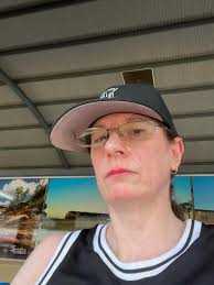 Just got chatting to the loveliest guy. Travelled 26 hours from Australia  for the gig 🤘🏻🎸