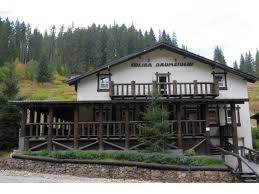 Vatra dornei is one of the oldest health resorts in romania, made famous in the 19th century for its beautiful landscapes and mineral waters. Casa Bucovineana Vatra Dornei Turist Info