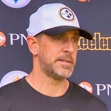 BREAKING: Aaron Rodgers Finally Reveals He's Married To Lucky Lady Full  story via 🔗 in comments. 👇