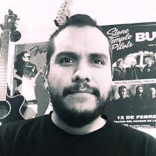 Estimada Red, en Mitsui estamos en la búsqueda de un asistente de marketing  enfocado en el área de post venta. Si te apasionan los autos y quieres  trabajar en el Concesionario Nro.