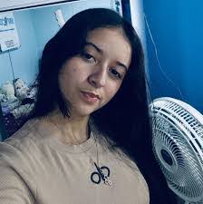 Sarai Pineda's Instagram, Twitter & Facebook