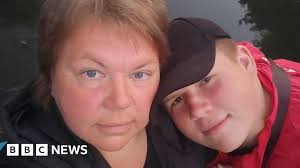 Becky Morton (@beckyrmorton)