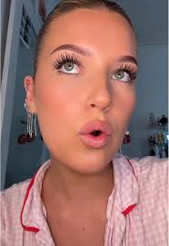 Benefit Bad Gal Bang Mascara Review and Ratings