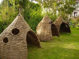 Get Creative In The Garden Join Willow Expert Carole Beavis To Make Plant Supports Decorative Hurdles And More Willow Garden Willow Weaving Garden Structures