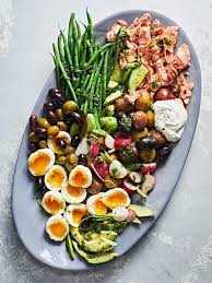 Salmon Nicoise Salad With Garlic Herb Dressing Salmon Nicoise Salad Herb Dressing Recipe Recipes