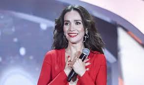 Favorite (0 fans) natalia oreiro. Natalia Oreiro Nos Traslada A Rusia Con La Nueva Version De Me Muero De Amor La Vida Online Fm Vida Santa Fe 107 9