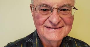 Bruce Mitchum's Instagram, Twitter & Facebook