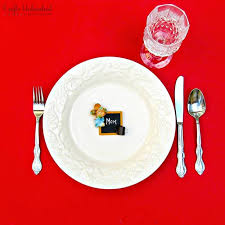 Once you add your text and/or images to the cards, hit the save as pdf and then free download buttons. 35 Cute And Clever Ideas For Place Cards