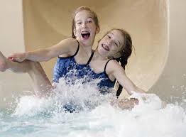 They shot to fame at the age of six years when they appeared on an episode of the oprah winfrey show back in 1996. 30 Interesting Things About Famous Conjoined Twins Abby And Brittany Hensel