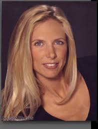 Nancy Oleson Allison Balson Mrs Olson Adopted Her On The Show And Made Her Into A Girl Just Like Her En 2019 Petite Maison Maison Et Personnages