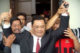 Seremban umno has left the final decision on a request from its members to field a candidate in the parliament seat traditionally contested by mca to negeri sembilan party chief mohamad. Naib Ketua Umno Seremban Bebas Tuduhan Rasuah Semasa Mstar