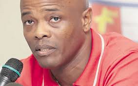 Julio lanzó misiles