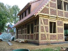 Fachwerkhaus Altbew Hrte Konstruktion Ferienwohnung Fertighaus Ferienhauser Tiny Haus Fachwerkhaus Haus Bauen Einfamili In 2020 House Styles House Home Decor