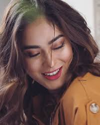 💛❤️ As happy, as content as I could be! Life has been beautiful. Goodnight  everyone. Sending you love and hugs all the way! 😊 Photography by Arjun  Shah Photography