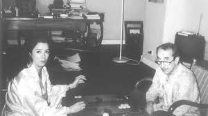 كما قدم عمرو كمال وحسن شاكوش وصلة غنائية تفاعل. Ù‚ØµØ© Ù„Ù‚Ø§Ø¡ Ù†Ø¬Ù„Ø§Ø¡ ÙØªØ­ÙŠ ÙˆØ²ÙˆØ¬Ù‡Ø§ Ø§Ù„Ø±Ø§Ø­Ù„ Ø­Ù…Ø¯ÙŠ Ù‚Ù†Ø¯ÙŠÙ„