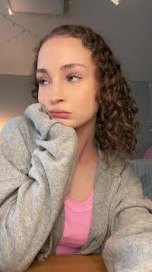 Emily Henke's Instagram, Twitter & Facebook