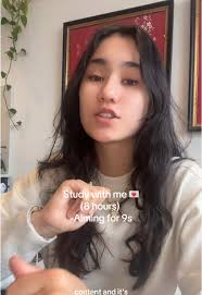 Studying for Success: 8-Hour Session for GCSE 2025