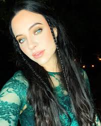 why yes tis my birthday !!!!! 🎂🎂🎂 grateful for this life & the people in  it !!!!! ❤️❤️❤️❤️❤️❤️❤️❤️❤️❤️❤️❤️❤️❤️